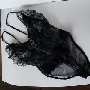 🖤⚘NWOT black lace teddy, size large🖤⚘